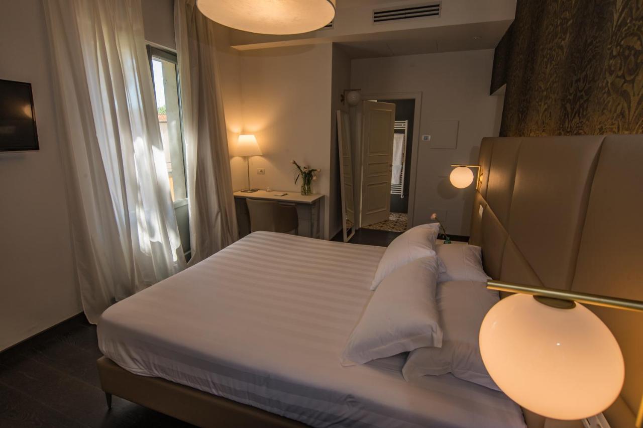 Isola Polvese Hotel 3*